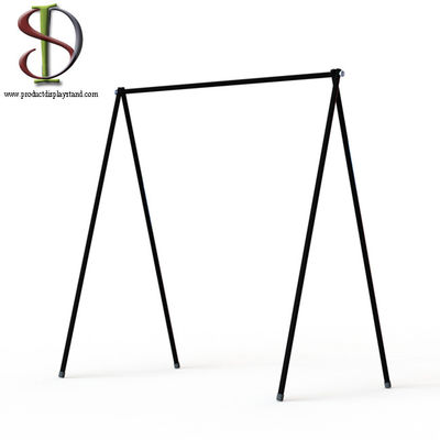 Οικονομικό και πρακτικό διπλωμένο ράφι επίδειξης ιματισμού μετάλλων ενδυμάτων